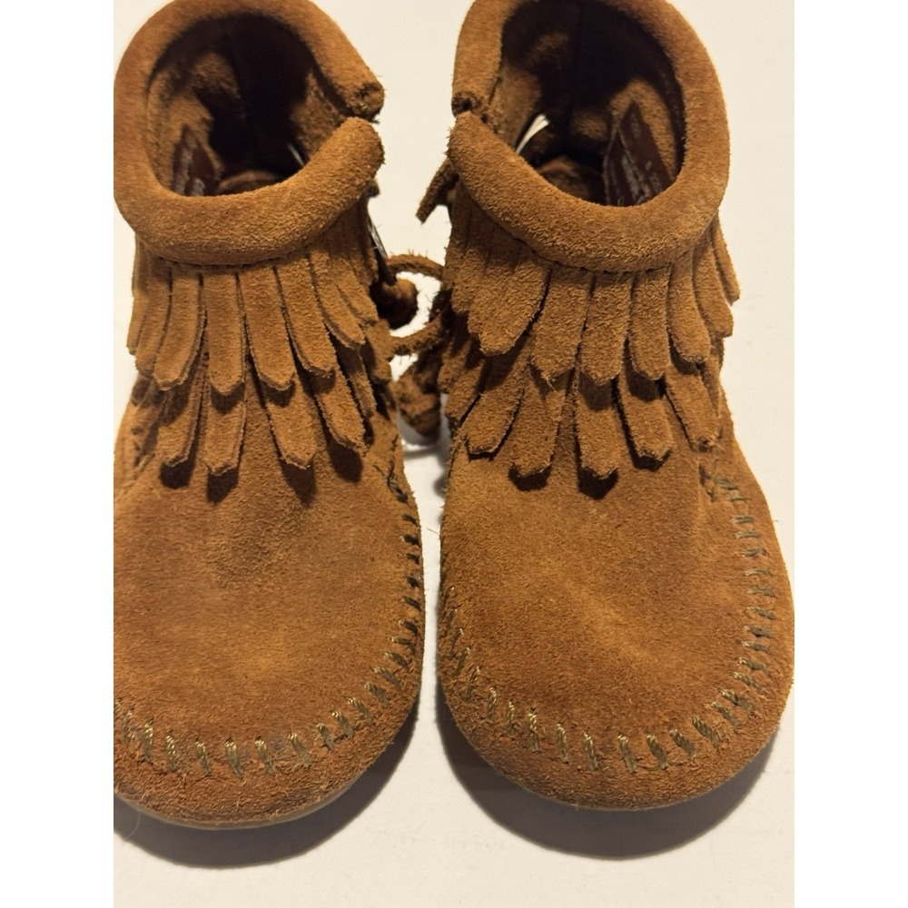 Minnetonka Baby Toddler Size 5 High Top Fringe Moccasin Booties Brown Leather